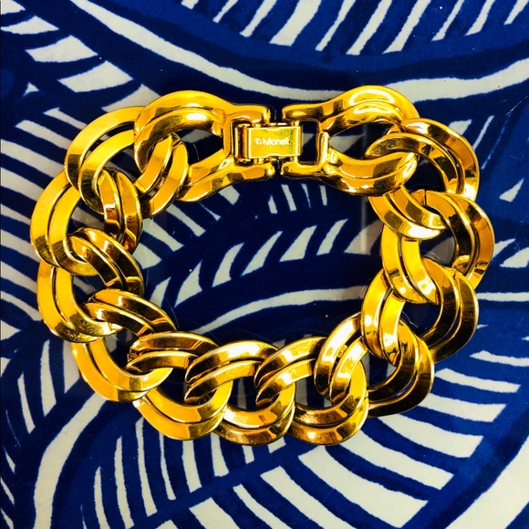 Vintage Monet Gold Plated Chunk Link Bracelet - Picture 1 of 4